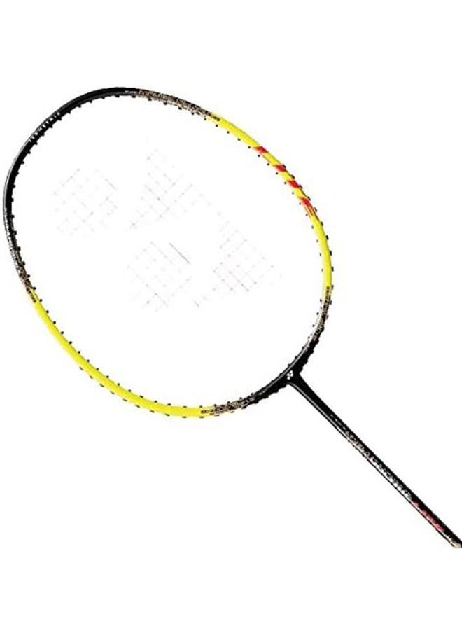 Yonex مضرب كرة الريشة فولتريك لايت أسود/أصفر 4UG5  - Image 2