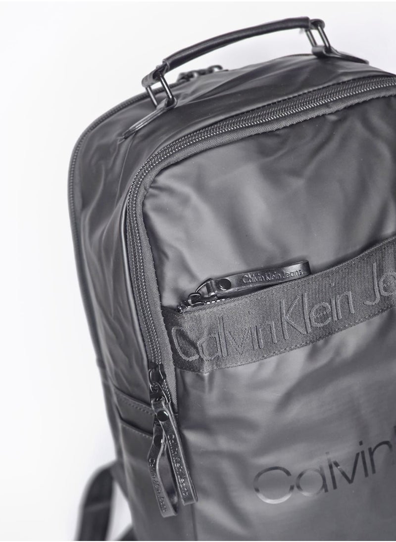 CALVIN KLEIN JEANS PLUS - Calvin Klein Backpack for Men-Black - Image 1