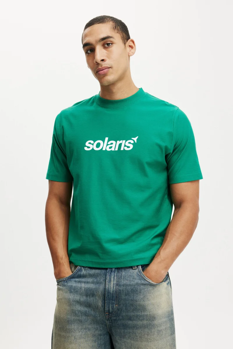 كوتون اون تيشيرت برسومات بقصة قصيرة