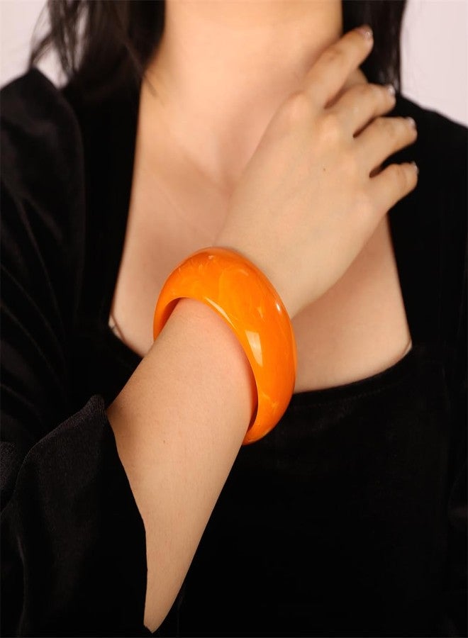 سيثر سوار أكريليك عريض للنساء، سوار ملون، سوار راتنج كبير، هدية مثالية للهالوين أو الكريسماس (برتقالي) - Image 3