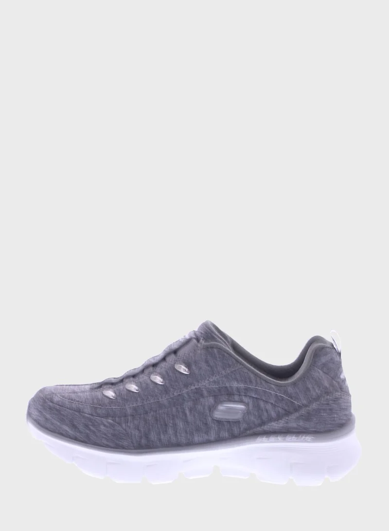 SKECHERS Synergy 3.0