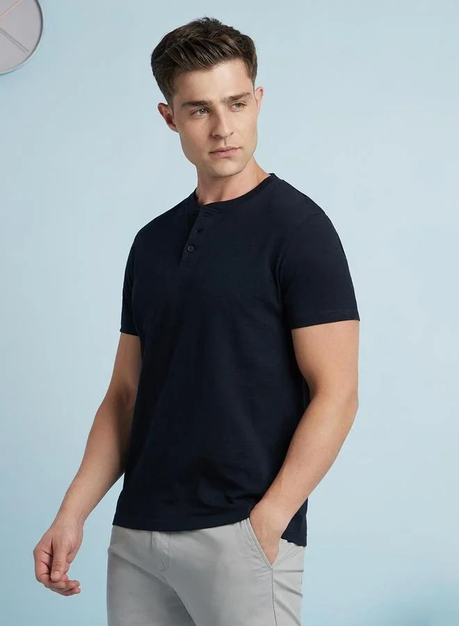 Dennis Lingo Buttoned Round Neck Pure Cotton T-Shirt