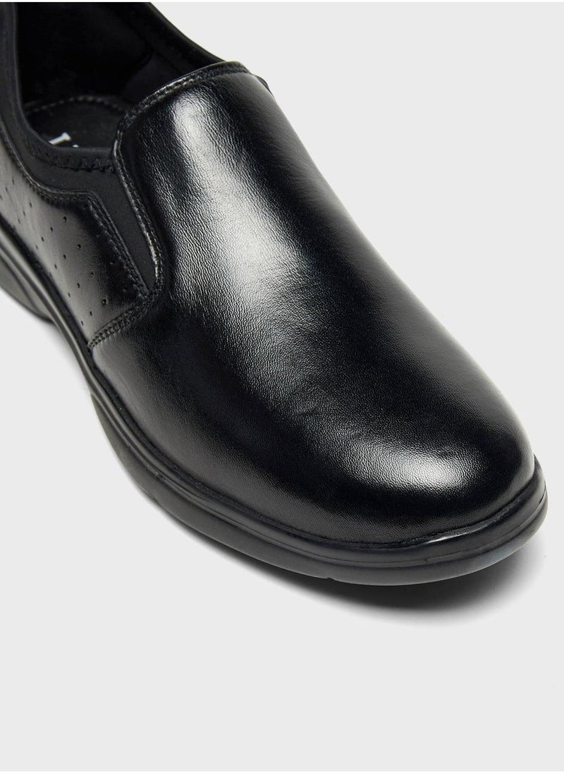 LBL by Shoexpress Casual Slip Ons Shoes  - Image 5