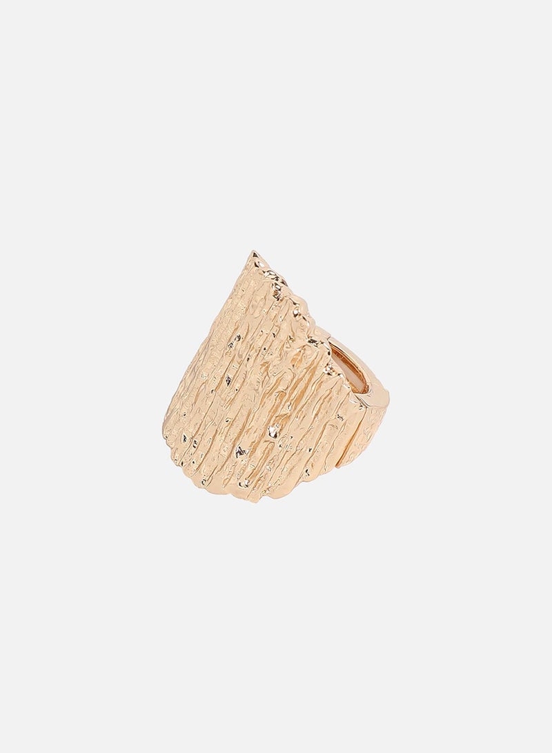SOHI Dented Bar Artificial Cocktail Ring Jewellery - Image 2