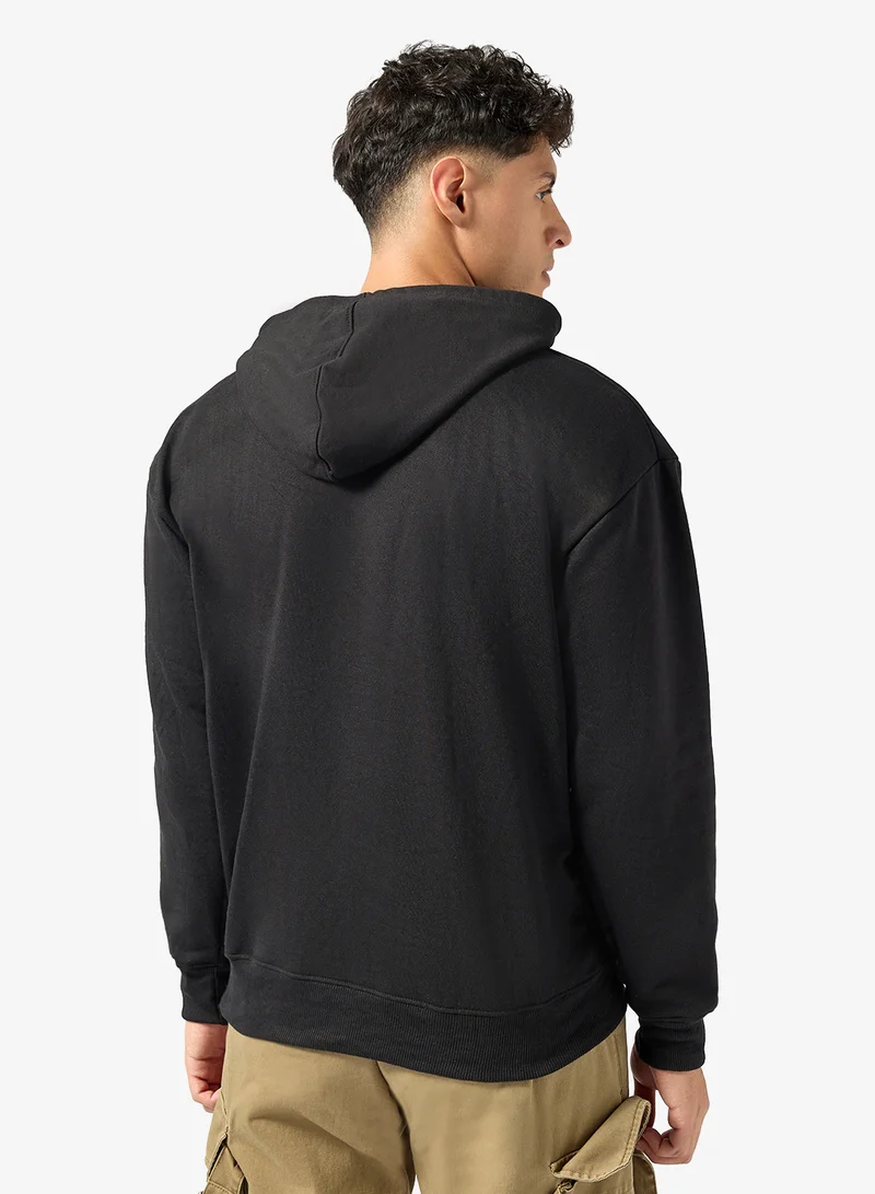 سفنتي فايف هودي بطبعة جرافيك