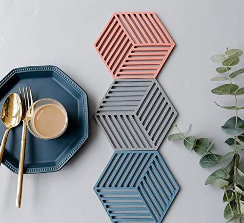 OANGO Tea Coaster NonSlip Placemat High Temperature Insulation Pad Hollow Pot Mat Bowl with Antihot Plastic Placemat Set Random Color Mix 6 - Image 3