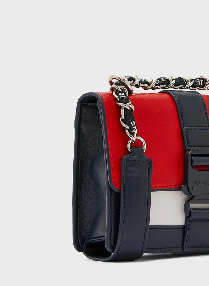 TOMMY JEANS Item Flap Crossbody