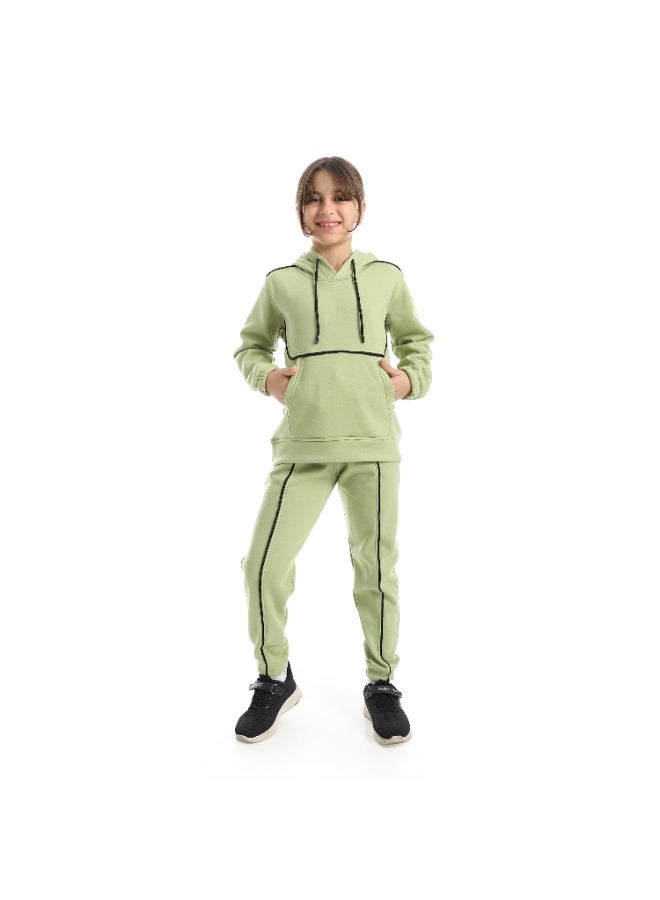 سيزار ترنج بناتي ميلتون شتوي مزود بتصميمات خطية - Image 1