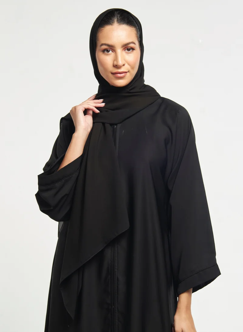 هدية المدينة  عباية كلاسيكية سادة