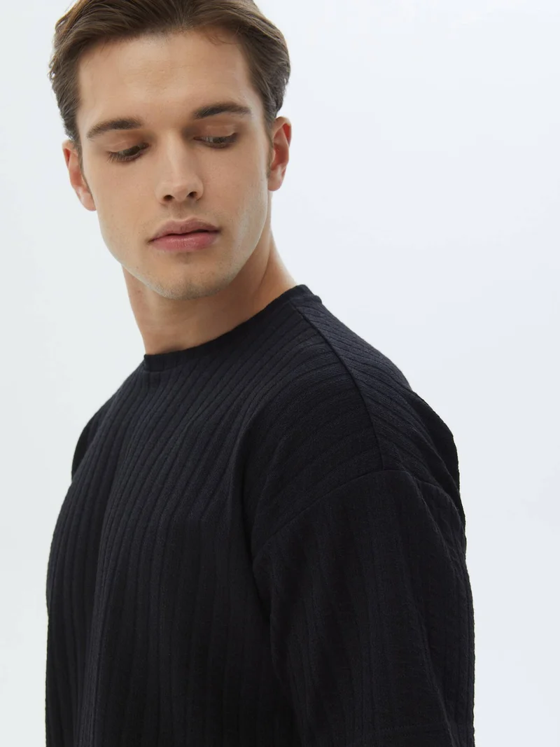 Kip Black Jacquard Crew Neck Cotton Blend T-Shirt