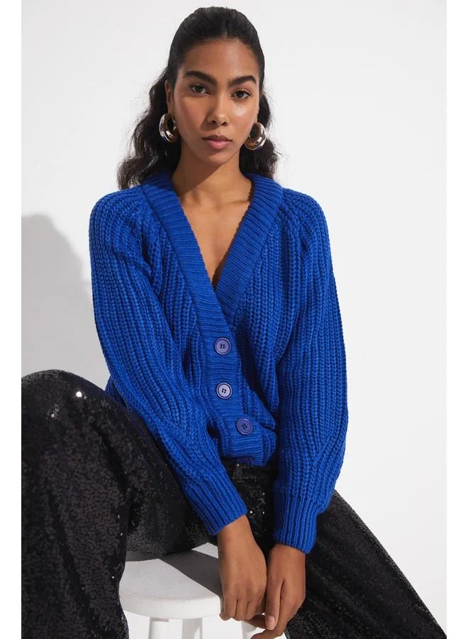 جون June V-Neck Cardigan Saxe