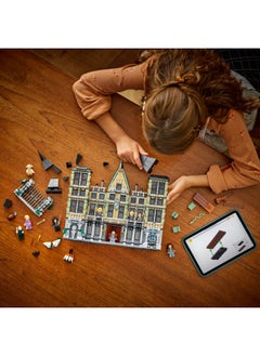 LEGO Harry Potter Malfoy Manor Set, Collectible Building Toy for Kids, Features 9 Character Minifigures Including Dobby, Creative Wizarding World Gift for 10 Plus Year Old Girls & Boys 76453 (1601 pieces)  - Image 4