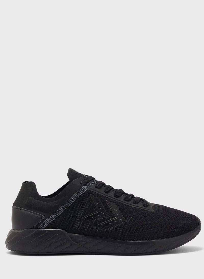 Hummel Minneapolis Legend Sneakers - Image 1