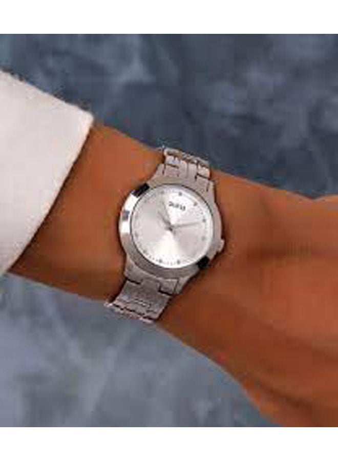 GUESS Stainless Steel Analog Watch W0989L1 - Image 2