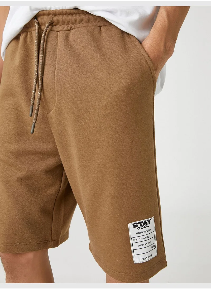 كوتون Basic Shorts Drawstring Slogan Sticker Printed