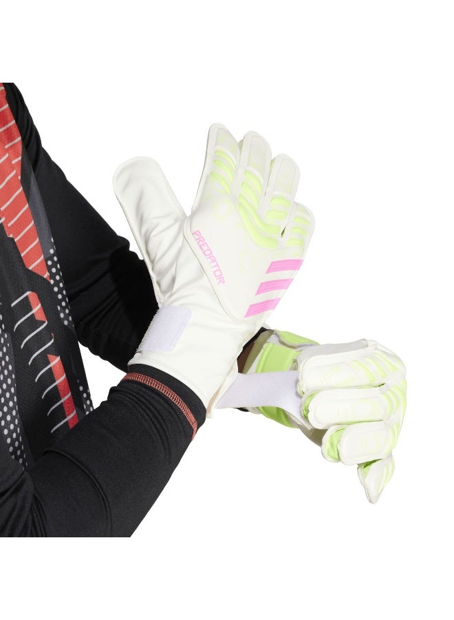 Adidas Predator Training Unisex Goalkeeper Gloves - Image 5