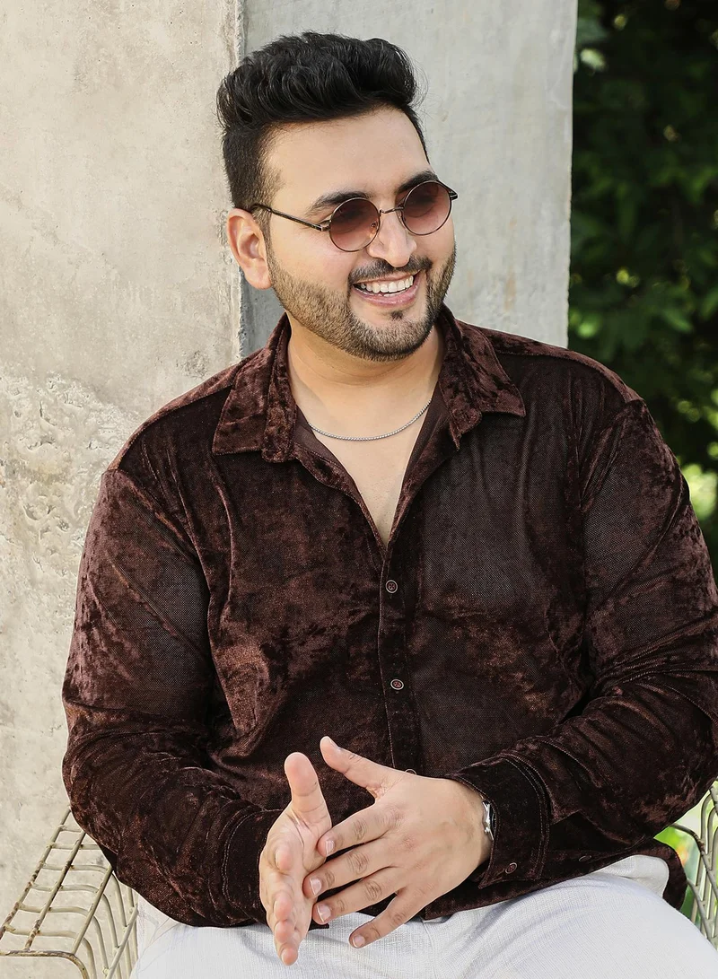 انستافاب بلس Instafab Plus Men's Chocolate Brown Solid Velvet Shirt For Casual Wear | Spread Collar | Long Cuffed Sleeves | Button Closure | Plus Size Shirt Crafted With Comfort Fit For Everyday Wear