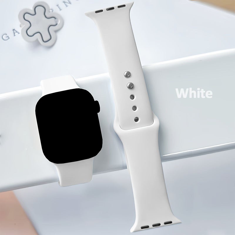 سوار بديل ناعم مزدوج المشبك (قطعة واحدة) متوافق مع Apple Watch بأحجام 44 مم، 45 مم، 46 مم، 49 مم - اللون الأخضر - Image 1