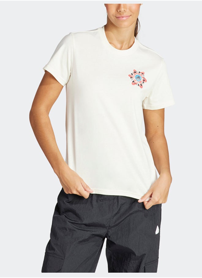Adidas تي شيرت بطبعة زهور  - Image 2