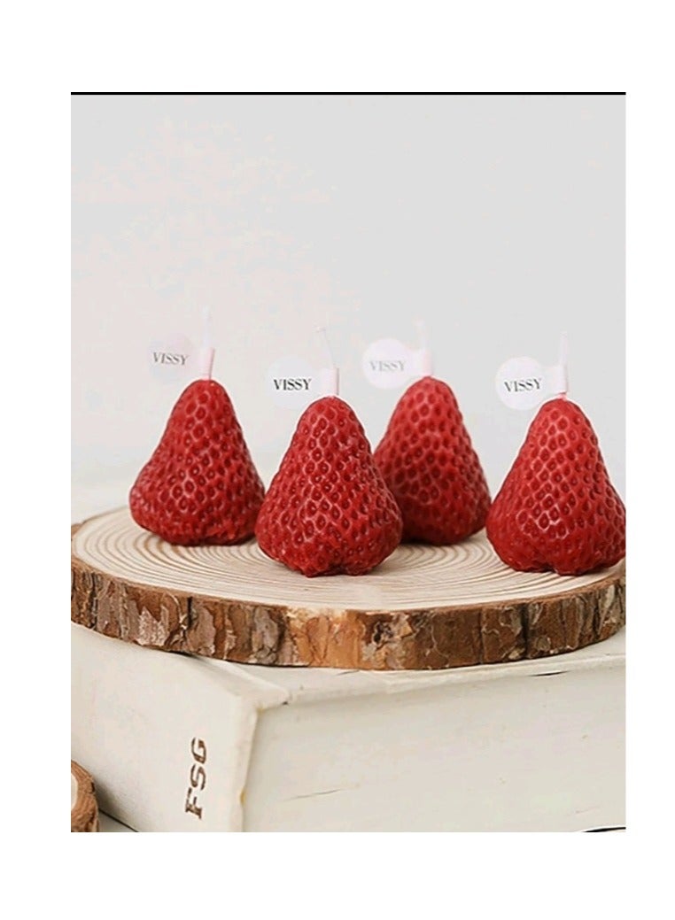 A modern strawberry scented candle - Image 3