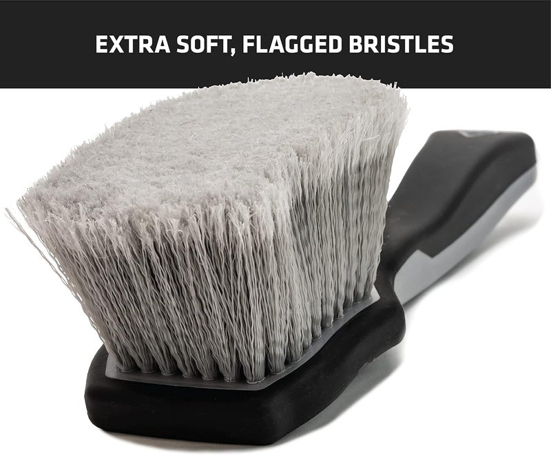 Viking فرشاة غسيل السيارات VIKING - فرشاة العجلات والرفارف، مقبض قصير لتنظيف الإطارات لتفاصيل السيارة، 10.3 بوصة، رمادي/أسود - Image 3