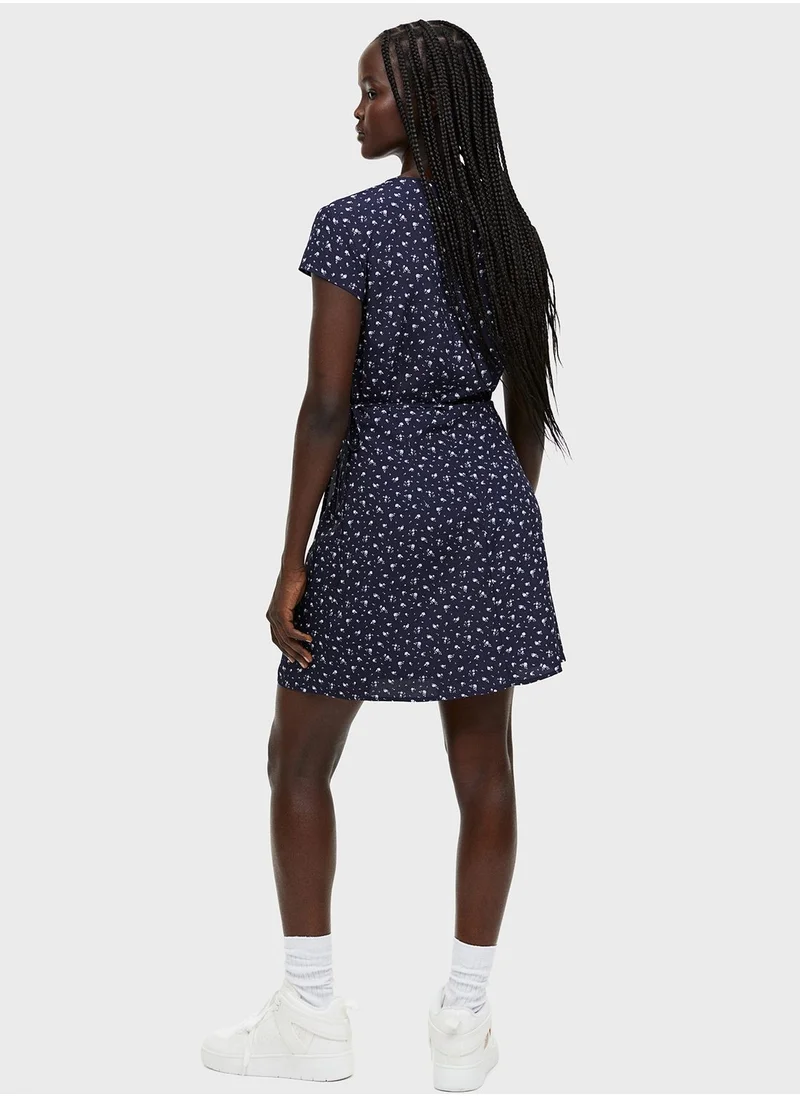 H&M Crêpe Wrap Dress