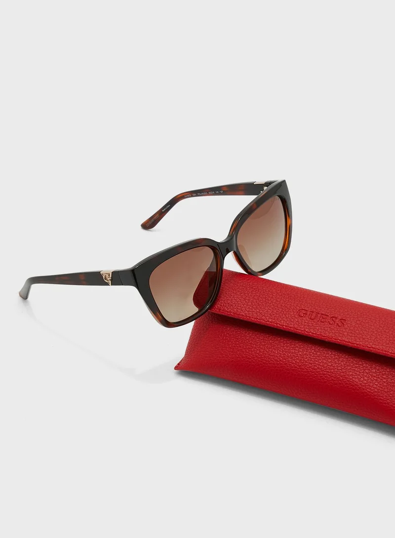 GUESS Injected Shaped Sunglasses