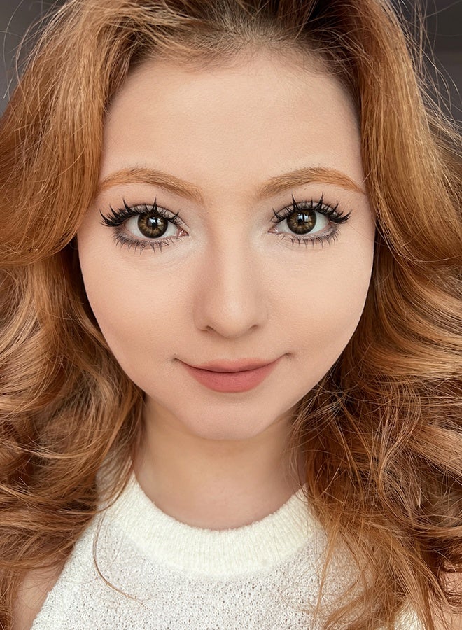 عيون غامضة عدسات لاصقة ملونة من Mystic Eyes بلون مولي بلاك لمدة ستة أشهر 14.00 مم بدائرة سوداء طبيعية - Image 2