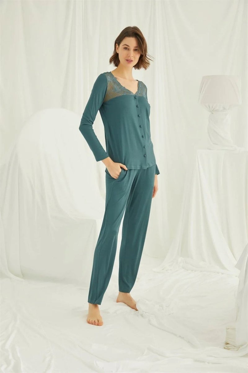 Monamise Women's Green Lace Shoulder Front Buttoned Pajama Set 19307  - Image 3