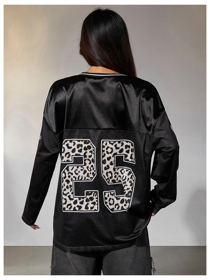 Verdusa Women's Oversized Leopard Y2K Jersey Shirts Number Graphic Tees Long Sleeve Tops Streetwear Black Small - Image 2