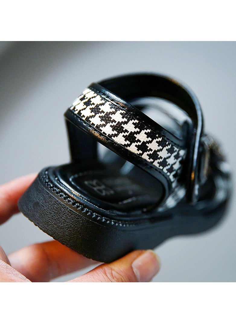 KUYING - New Versatile Children's Sandals - Image 1