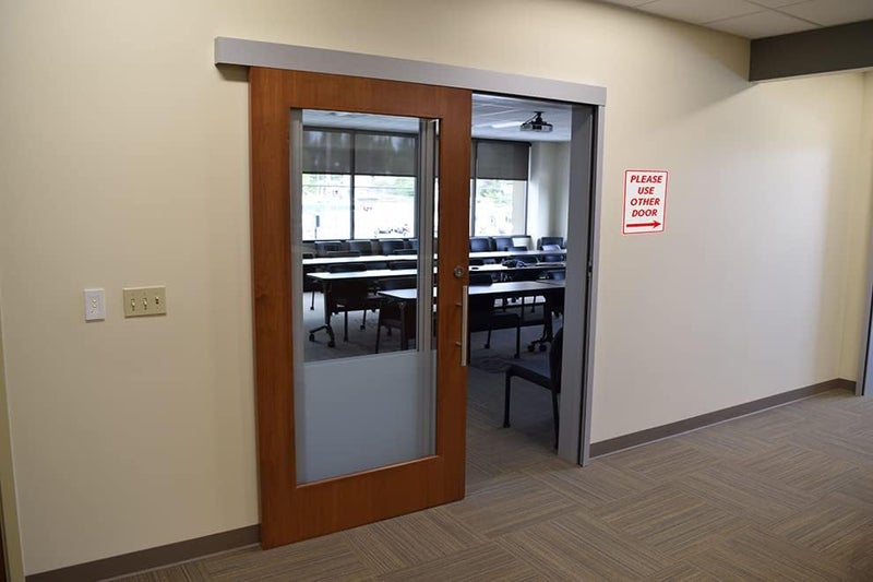Bestylez Please Use Other Door Sign Right Arrow for Outdoor or Indoor Use 12" * 8" (165) - Image 5