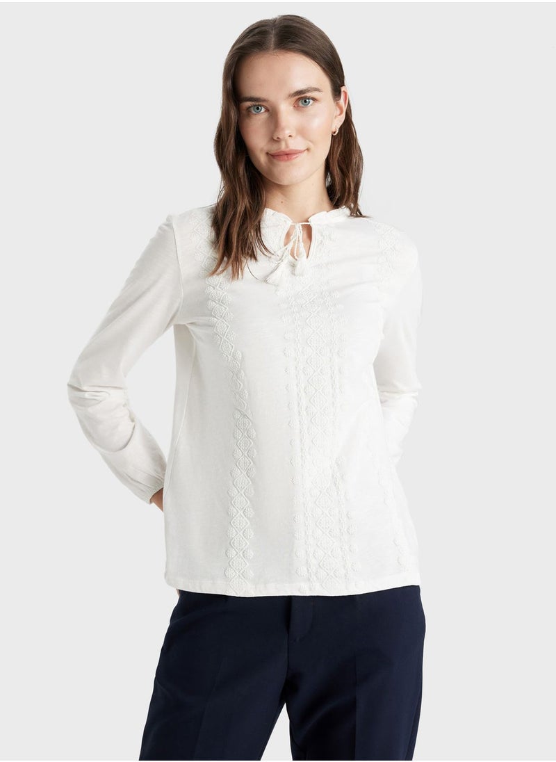 DeFacto - Regular Fit Crew Neck Long Sleeve T-Shirt - Image 1