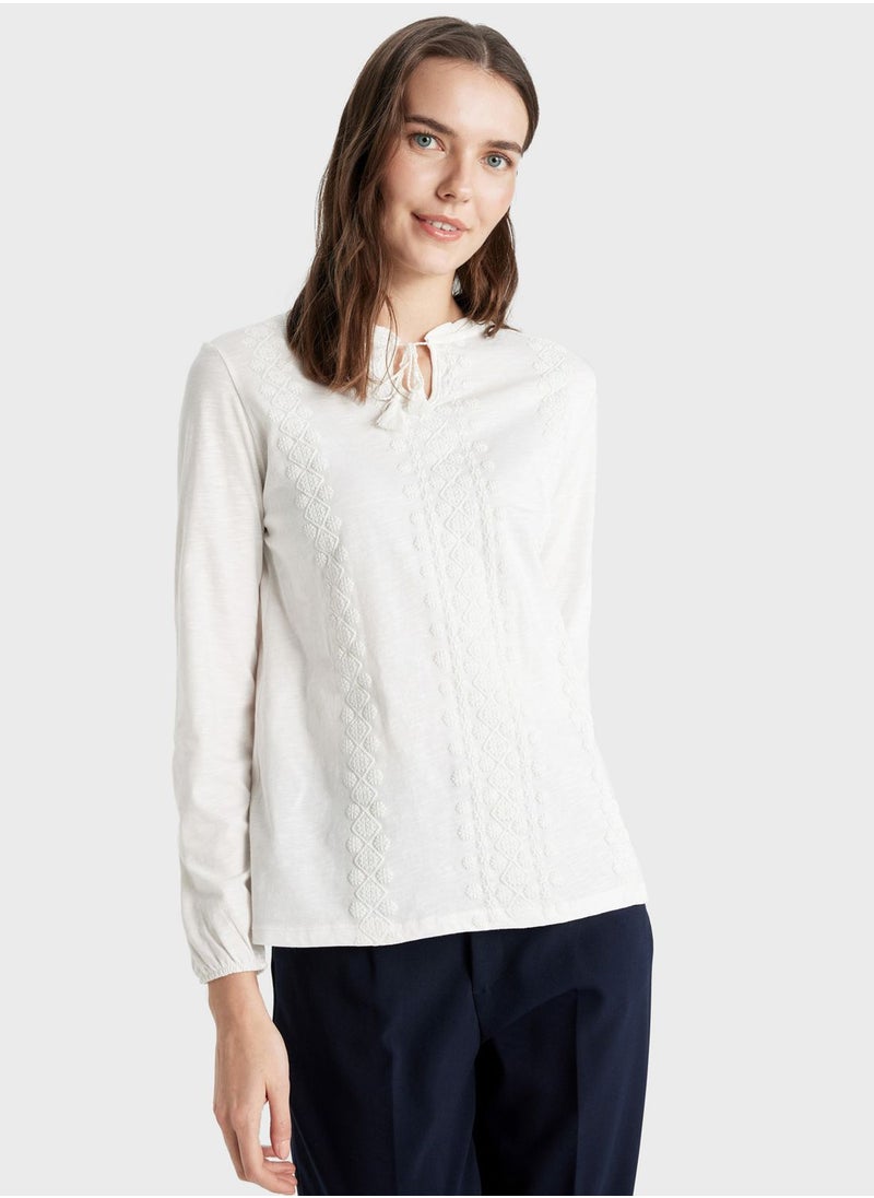 DeFacto - Regular Fit Crew Neck Long Sleeve T-Shirt - Image 1