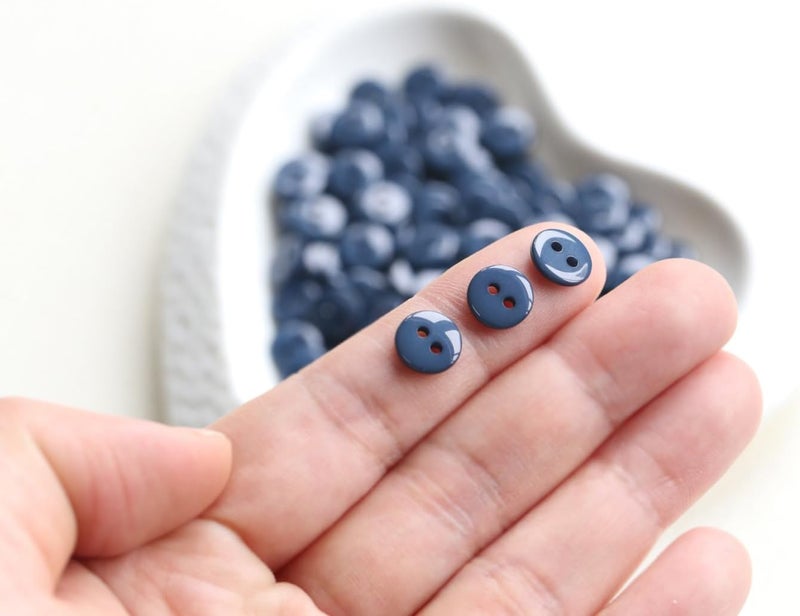 GANSSIA 500pcs 9mm (11/32 Inch) Tiny and Small Size Resin Buttons for Garments Sewing 2 Holes Dark Blue Color Buttons DIY Crafts - Image 2