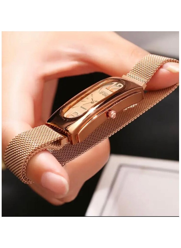 QUARTZ A modern women's watch with a beautiful design  - Image 4