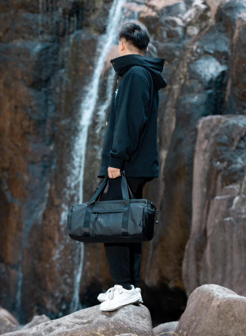 ARCTIC HUNTER premium gym bag water resistant duffel bag with shoe compartment and detachable shoulder straps for men and women lx00537 black
