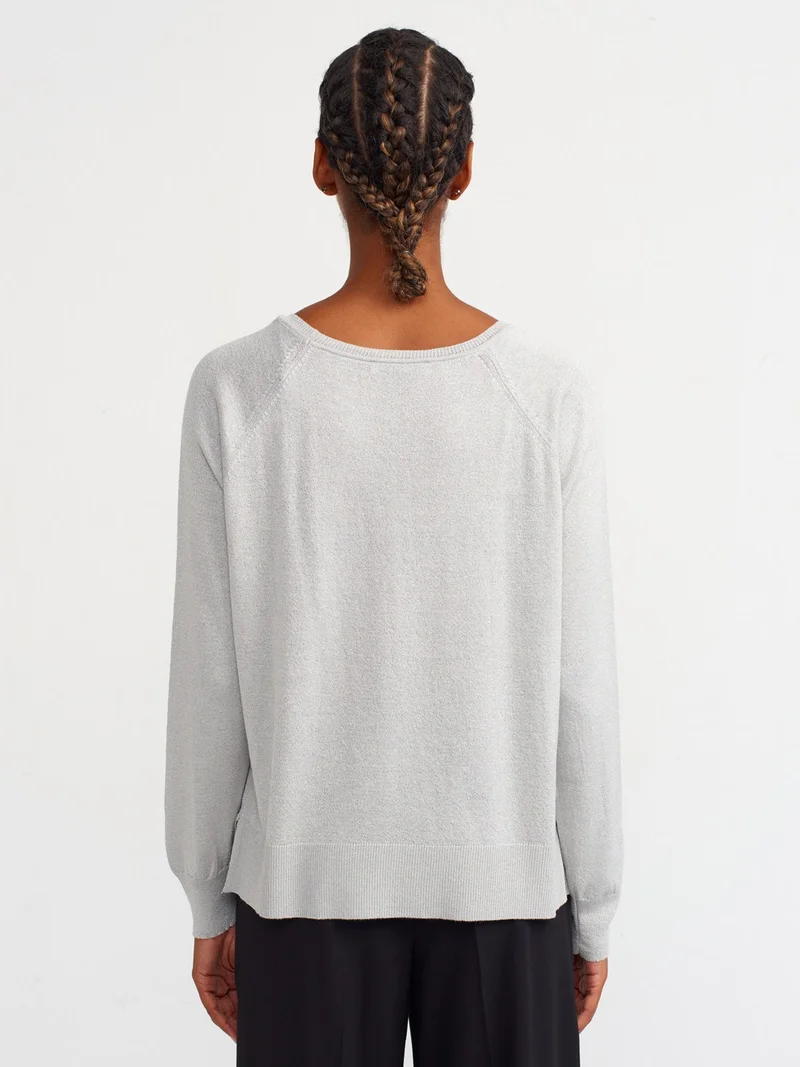 Dilvin 10557 Crew Neck Glittery Basic Thin Knit Sweater-Light Gray