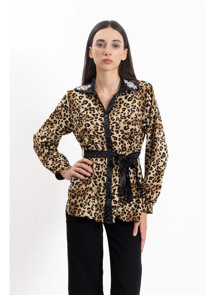 شايبس DETAILED ANIMAL PRINT SATIN SHIRT