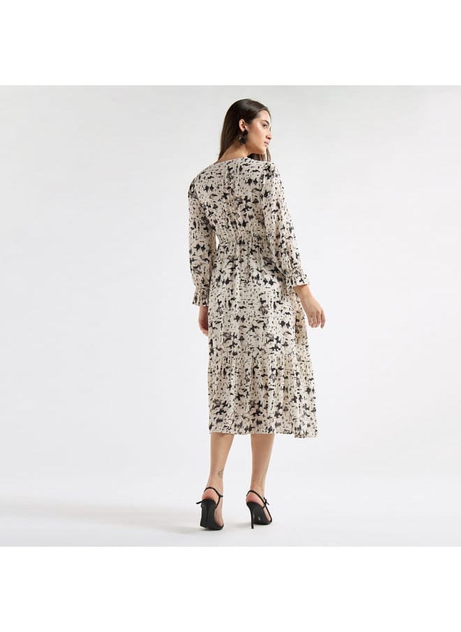 FAV Panelled A-line Dress with Square Neck and Bell Sleeves  - Image 3