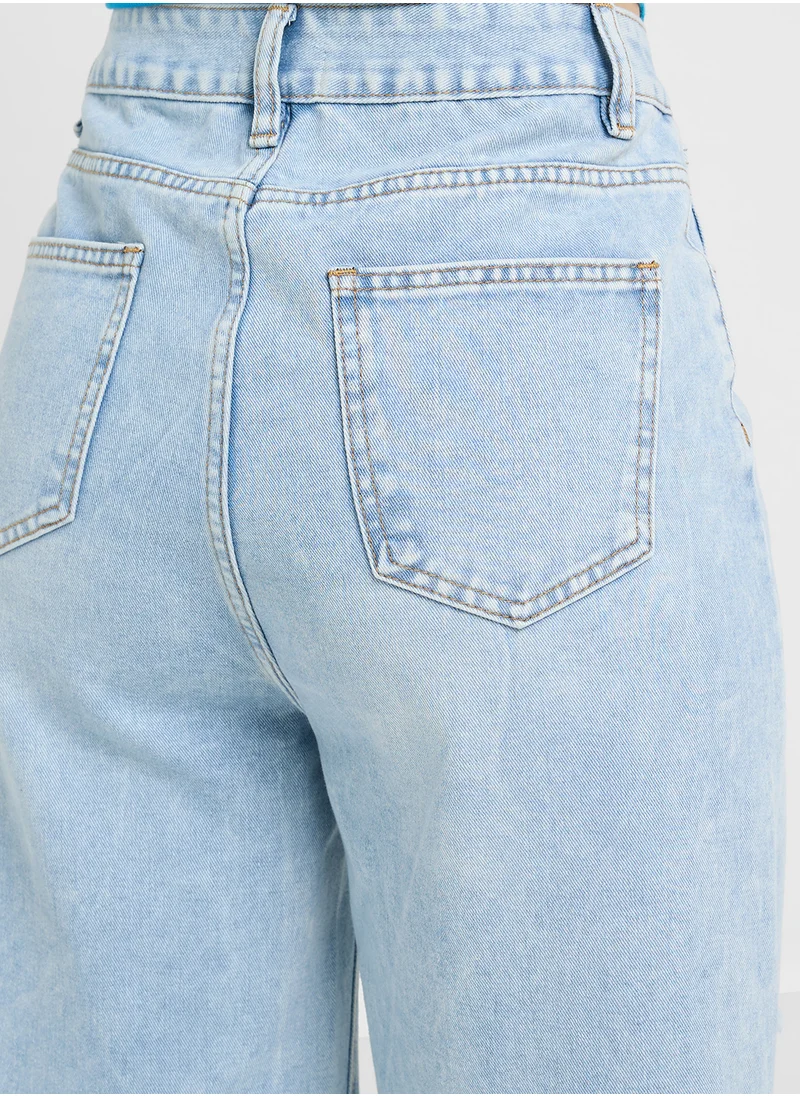 جينجر Distressed Straight Fit Jeans