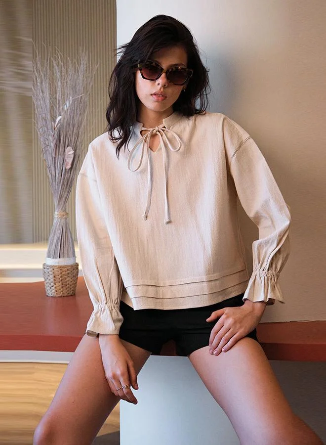 فيرجيو توب قطن 100% فيرجيو بتفاصيل دانتيل وأكمام منفوشة