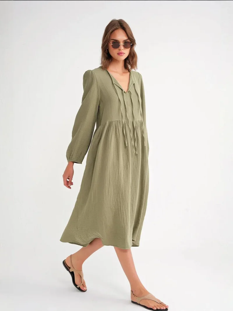 MixRay Mixray V-Neck Tie Closure Midi Dress