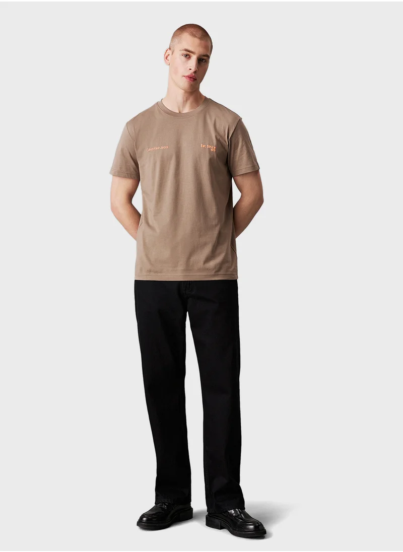 كالفن كلاين جينز Logo Print Crew Neck T-Shirt