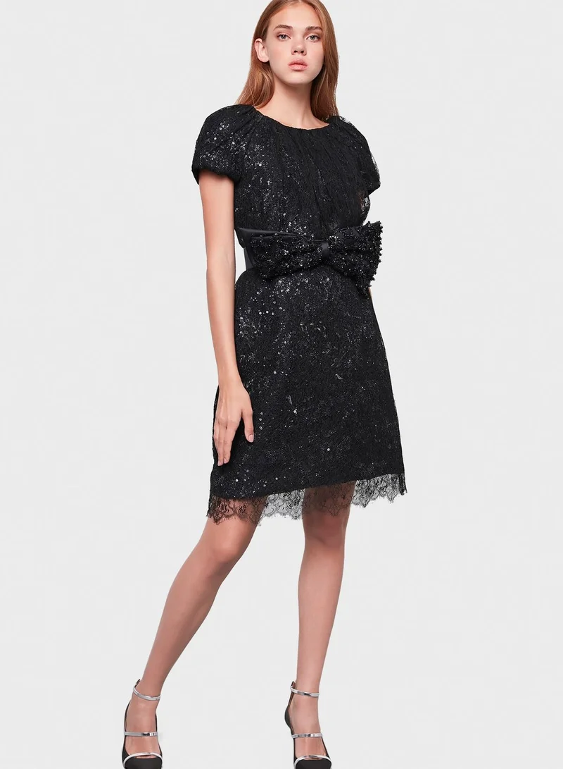 Machka Embroidered Lace Detail Dress