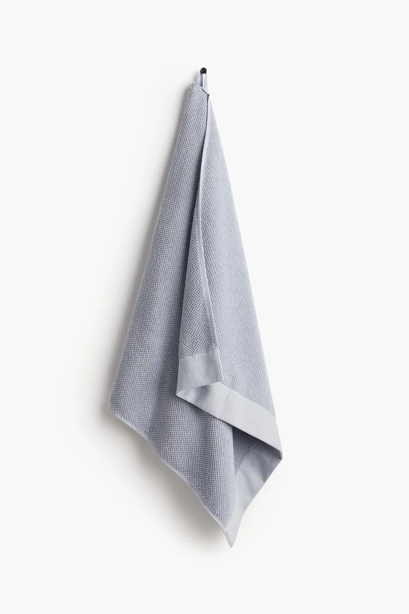 H&M Cotton terry bath towel