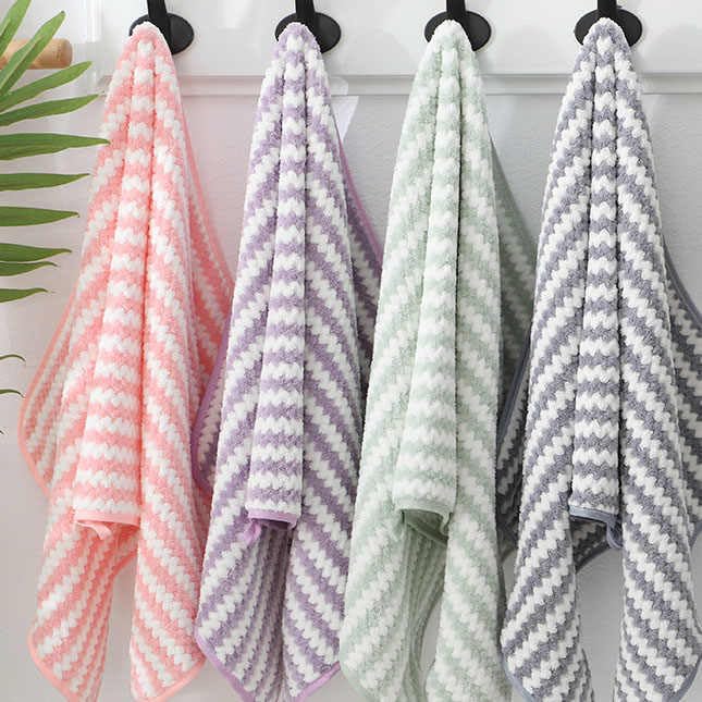 AYUS Microfiber Bath Towel | Lightweight & Quick Drying | Ultra Absorbent Towel | 140 x 70 cm - 500 GSM (1) - Image 5