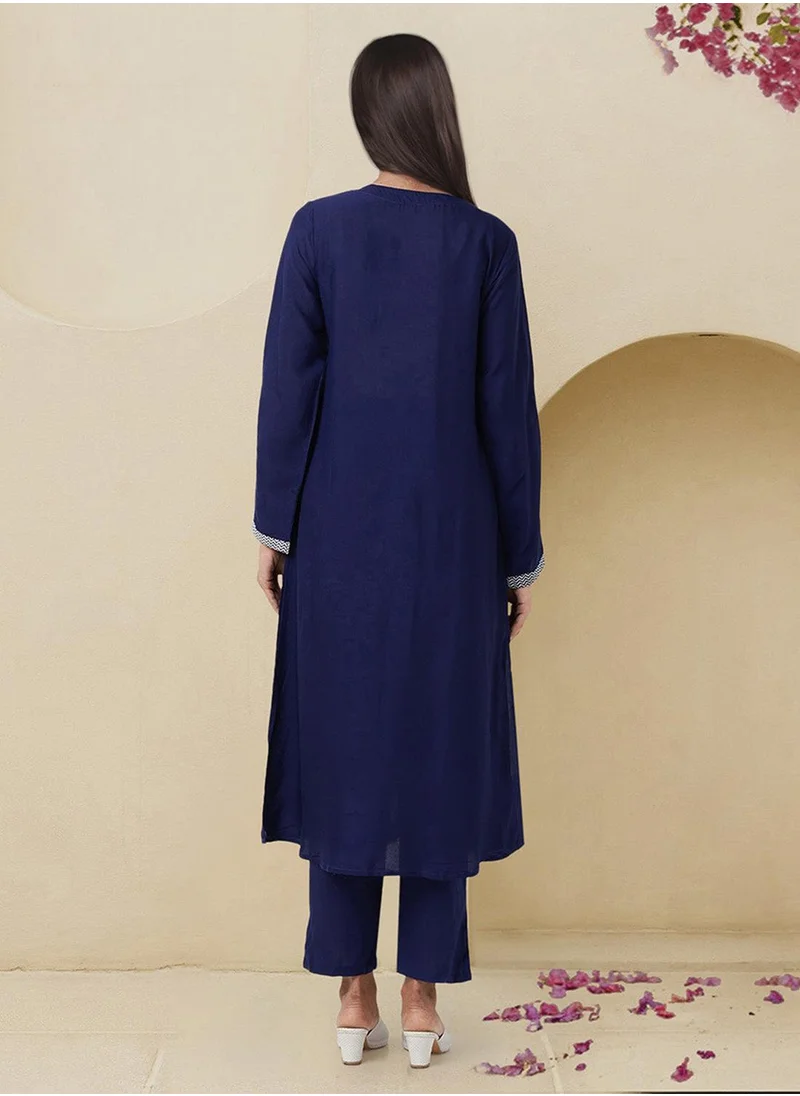 آي شين Regular Fit Embellished Pattern Round Neck Neck Three-Quarter Sleeve Navy Colour Knitted Rayon Kurta Set for Women with Mid-Rise Closure - Blending Tradition with Modern Style