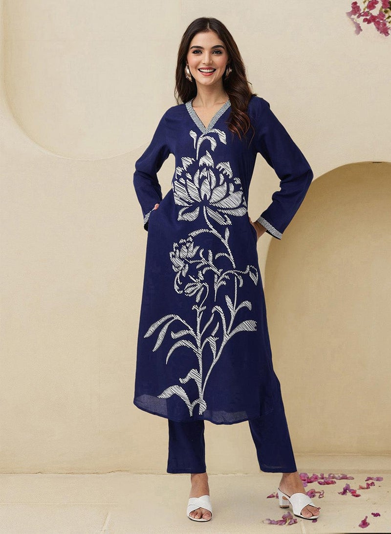 ISHIN Women's Navy Rayon Embellished Regular Fit Kurta Set  - Image 2