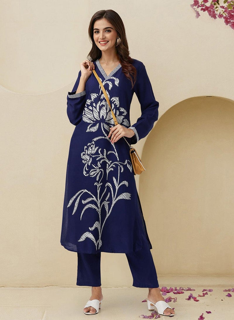ISHIN Women's Navy Rayon Embellished Regular Fit Kurta Set  - Image 1